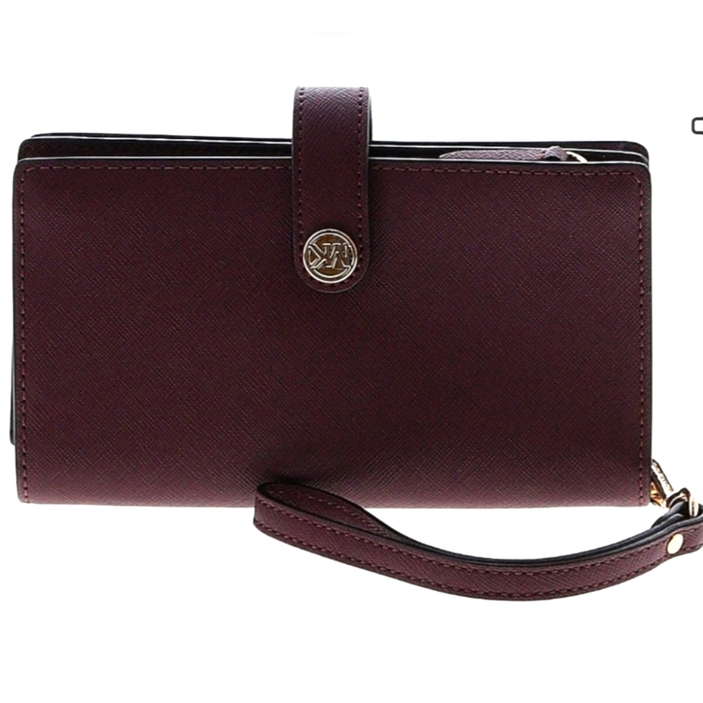 NWOT Michael Kors Jet Set MK Charm wristlet